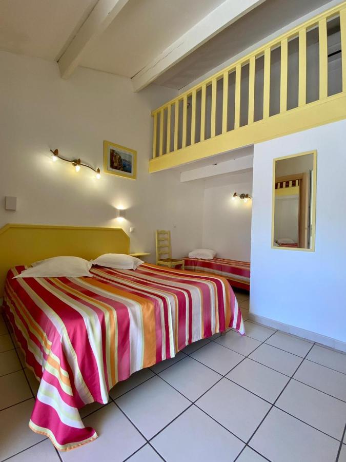 Hotel Myriam Vias Plage Exterior foto