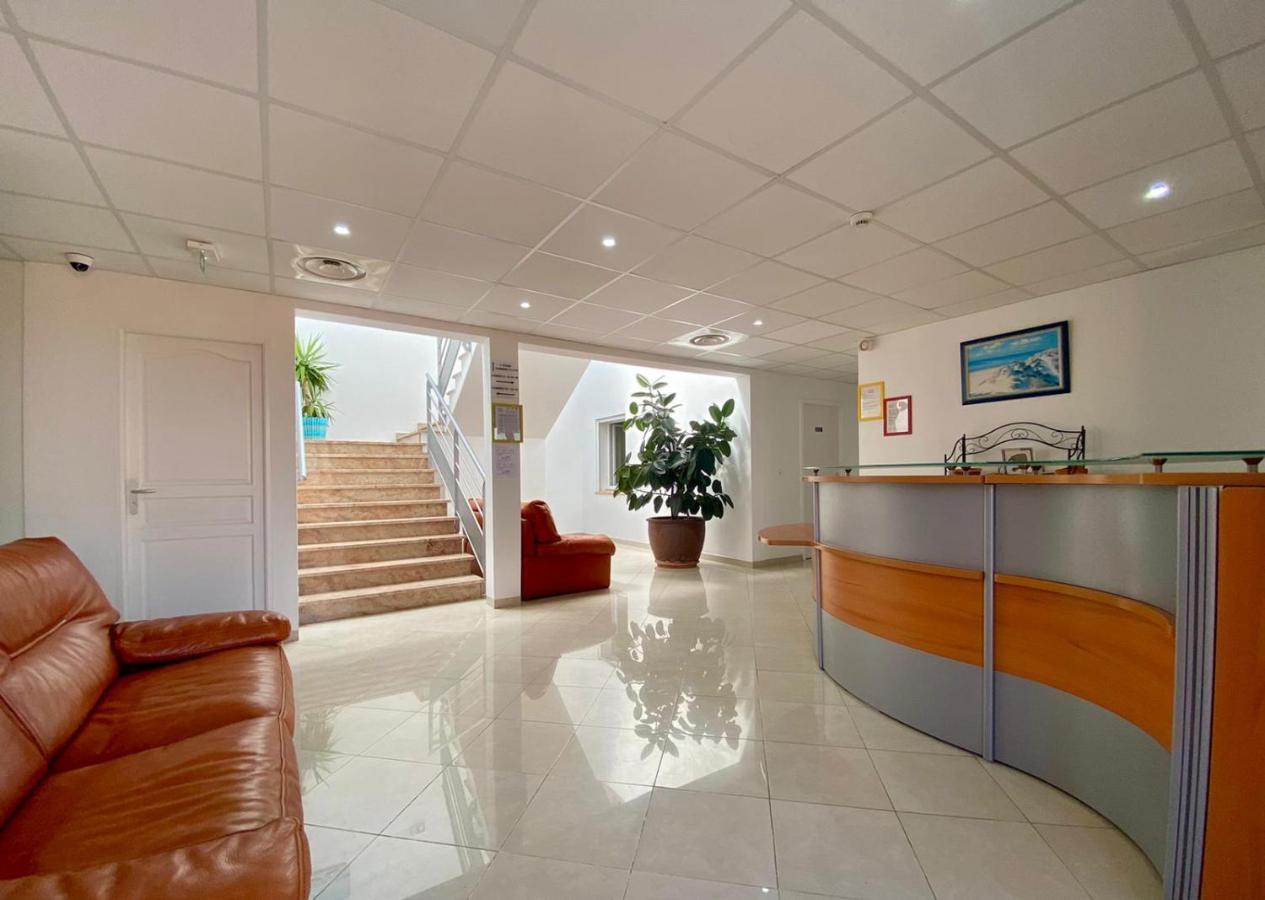 Hotel Myriam Vias Plage Exterior foto